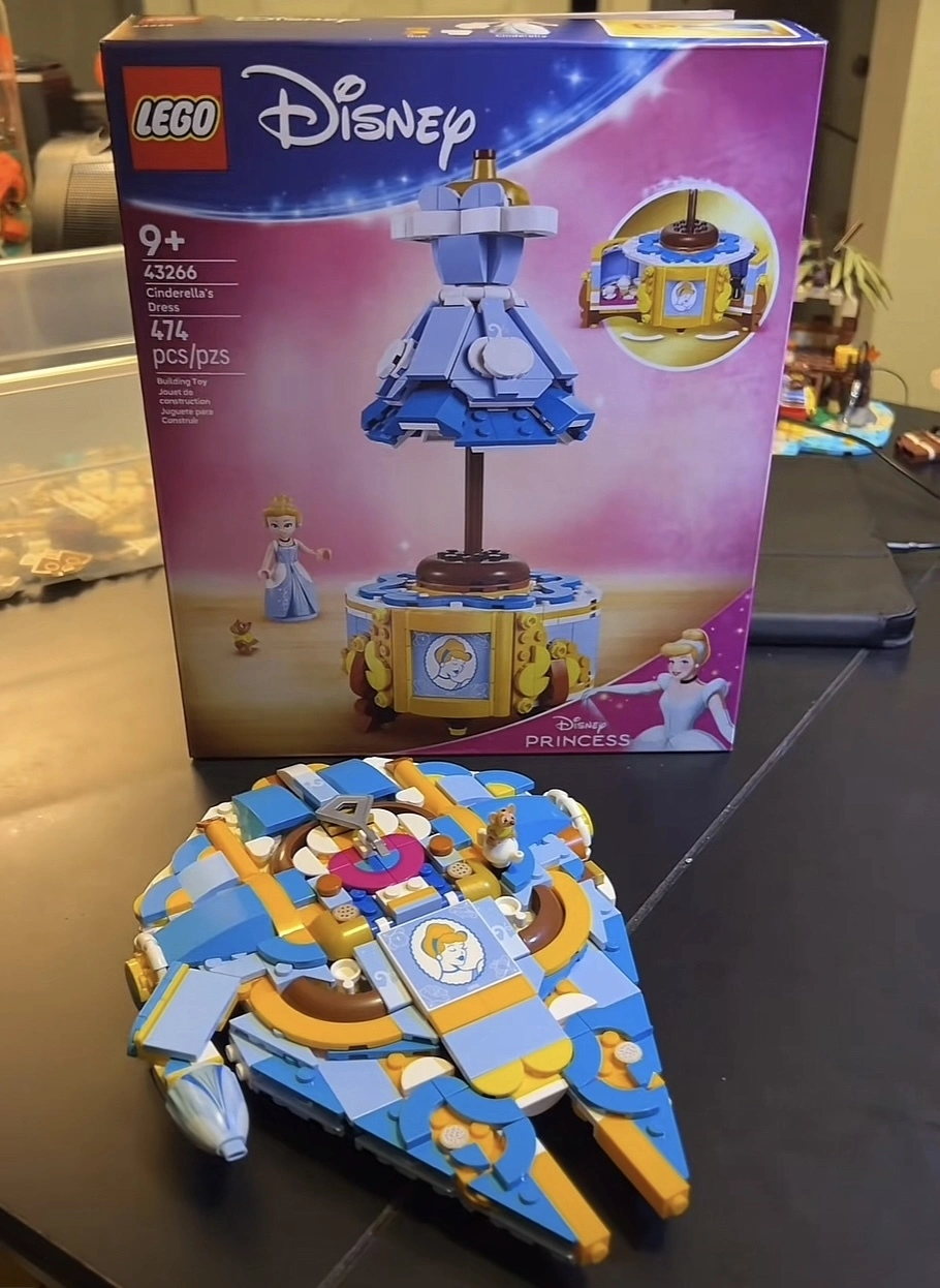 An image showing a LEGO set for Cinderella’s lamp instead built as a Millennium Falcon.